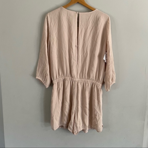 Azitzia Babaton Keagan Crepe Romper w/ Tie Waist -NWT Cream Size L - Picture 9 of 16